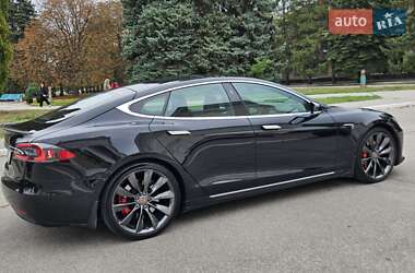 Ліфтбек Tesla Model S 2017 в 