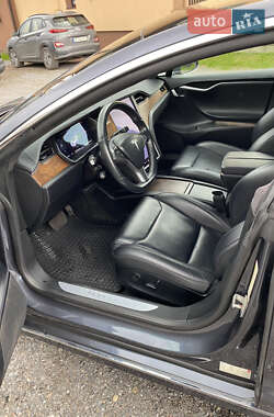 Ліфтбек Tesla Model S 2018 в 