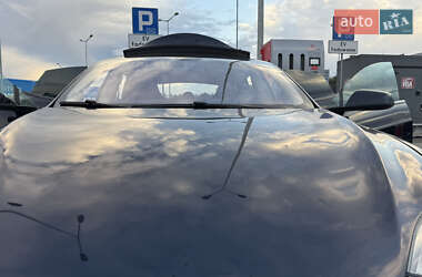 Ліфтбек Tesla Model S 2013 в 