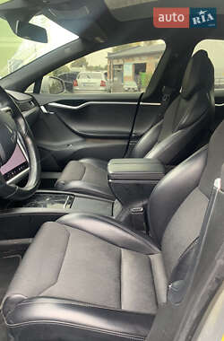 Лифтбек Tesla Model S 2018 в 