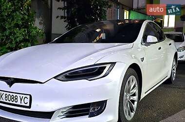 Лифтбек Tesla Model S 2018 в 