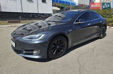 tesla model-s 2016 в Біла Церква від професійного продавця Роман