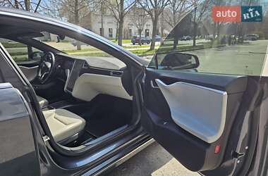 Ліфтбек Tesla Model S 2016 в 