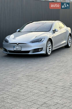 Ліфтбек Tesla Model S 2016 в 