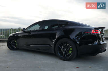 Лифтбек Tesla Model S 2022 в 