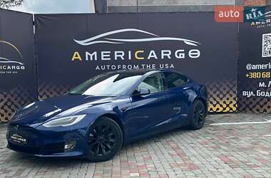 Ліфтбек Tesla Model S 2018 в 
