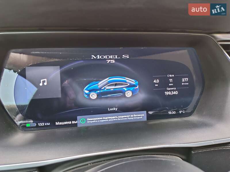 Ліфтбек Tesla Model S 2016 в Івано-Франківську