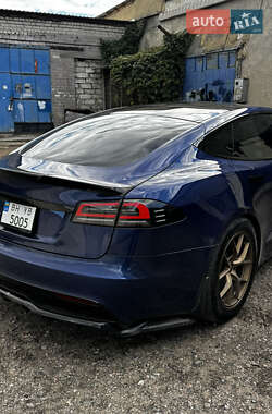 Лифтбек Tesla Model S 2021 в Подольске