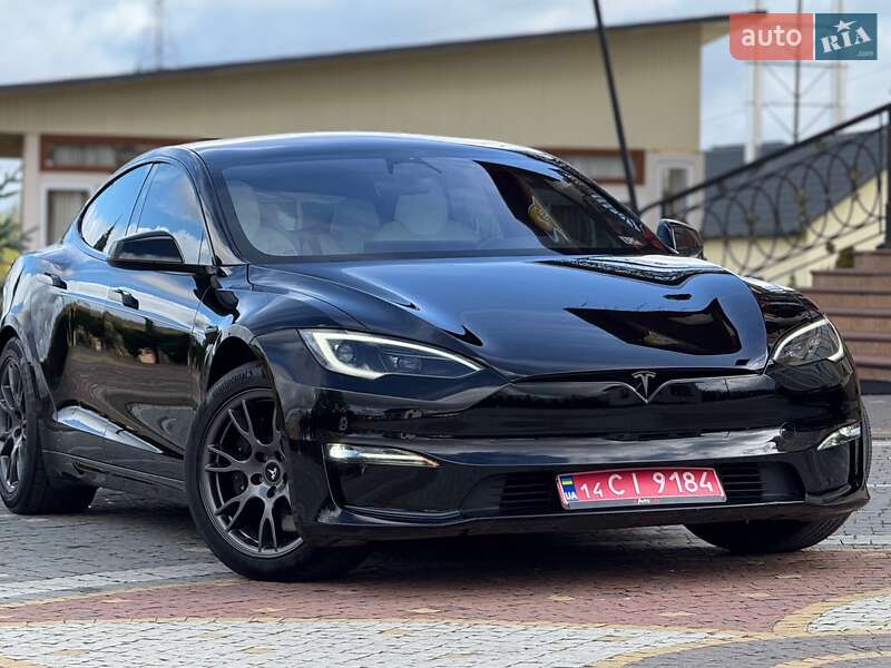Ліфтбек Tesla Model S 2024 в Дрогобичі
