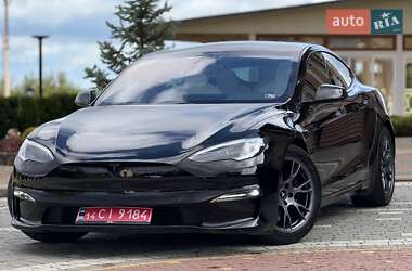 Лифтбек Tesla Model S 2024 в 