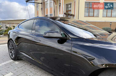 Лифтбек Tesla Model S 2024 в 