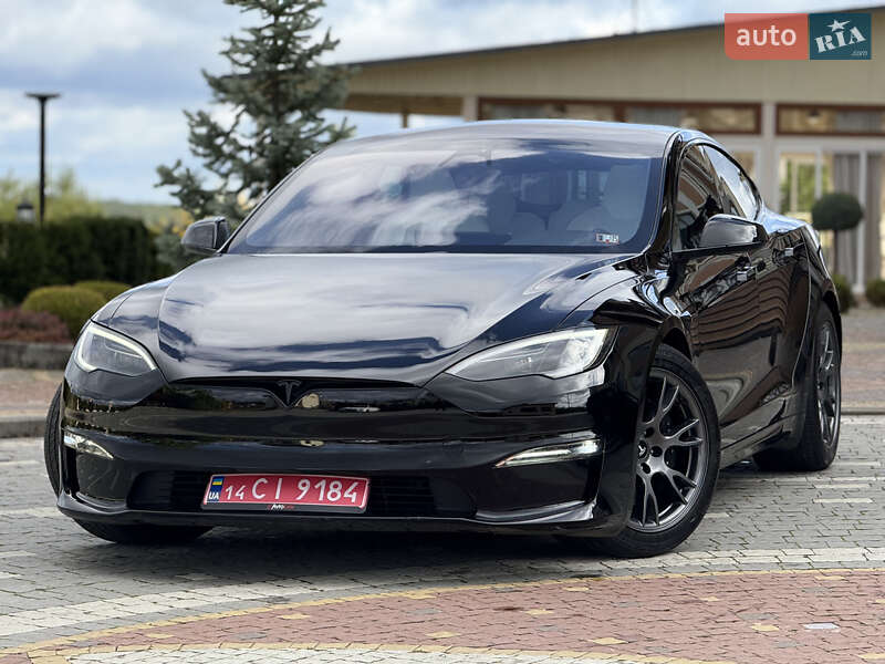 Ліфтбек Tesla Model S 2024 в Дрогобичі