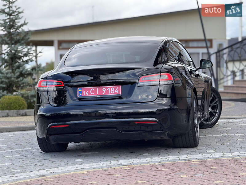 Ліфтбек Tesla Model S 2024 в Дрогобичі