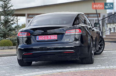 Лифтбек Tesla Model S 2024 в 