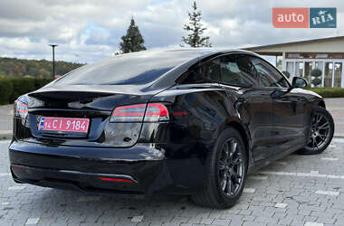 Лифтбек Tesla Model S 2024 в 