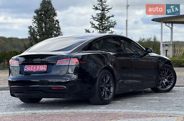 Лифтбек Tesla Model S 2024 в 