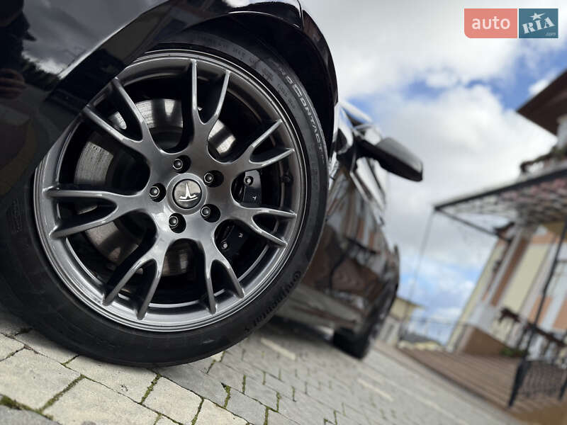 Ліфтбек Tesla Model S 2024 в Дрогобичі