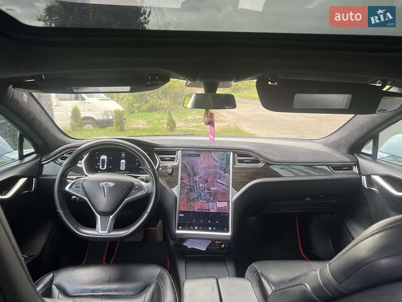 Ліфтбек Tesla Model S 2016 в Броварах