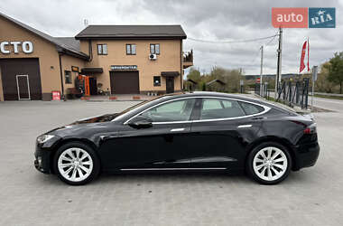 Лифтбек Tesla Model S 2017 в 