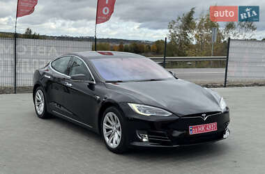 Лифтбек Tesla Model S 2017 в 