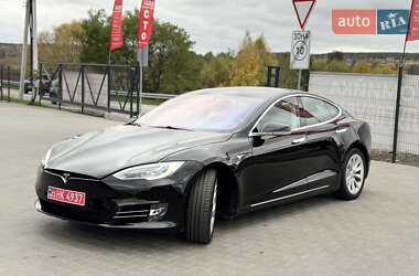 Лифтбек Tesla Model S 2017 в 