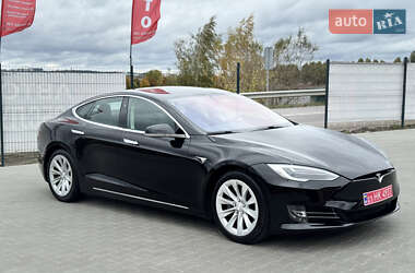 Лифтбек Tesla Model S 2017 в 