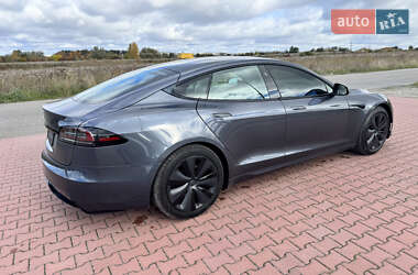 Лифтбек Tesla Model S 2022 в 