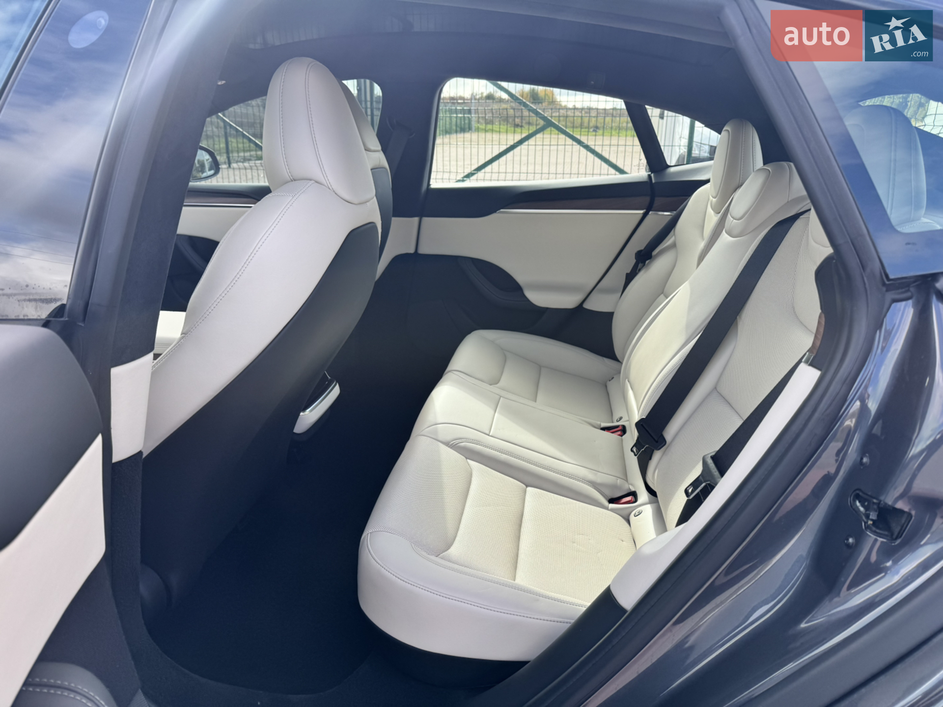 2022 Tesla Model S - мініатюра 37