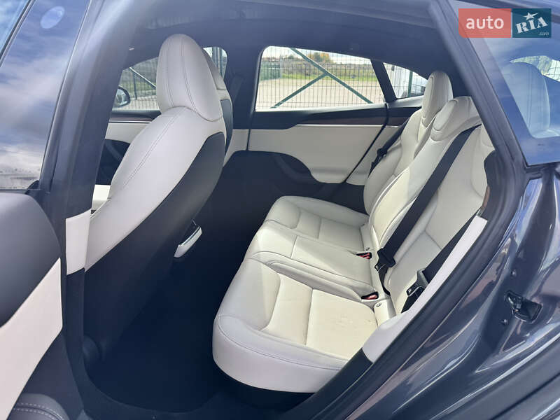 Лифтбек Tesla Model S 2022 в Ровно фото 37 Лифтбек Tesla Model S 2022 в Ровно