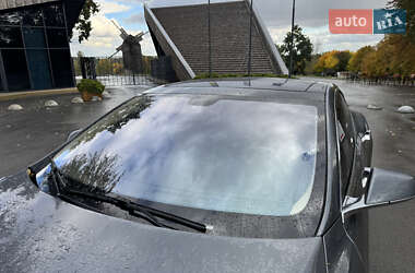 Лифтбек Tesla Model S 2013 в 