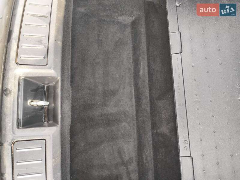 Лифтбек Tesla Model S 2018 в Кобеляках