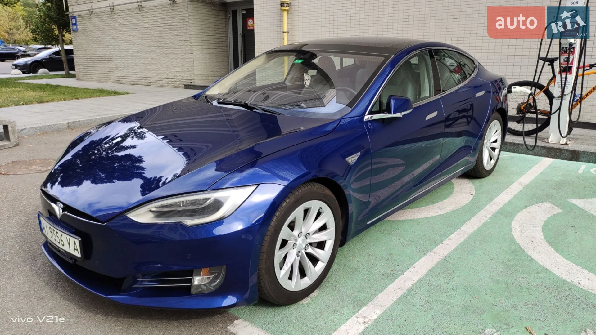 2016 Tesla Model S - мініатюра 23