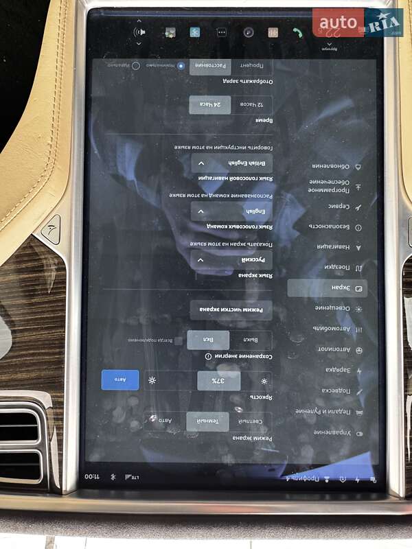 Лифтбек Tesla Model S 2015 в Киеве