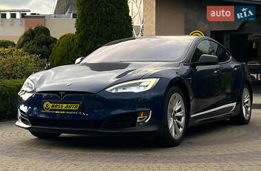 Ліфтбек Tesla Model S 2019 в 