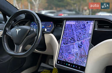 Ліфтбек Tesla Model S 2019 в 