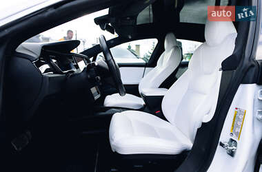 Лифтбек Tesla Model S 2020 в 
