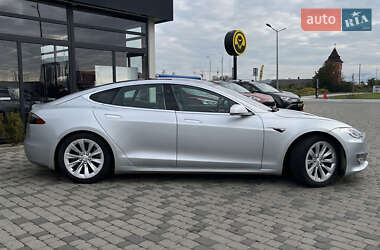Лифтбек Tesla Model S 2018 в 
