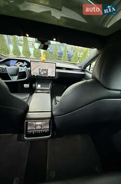 Лифтбек Tesla Model S 2022 в Киеве