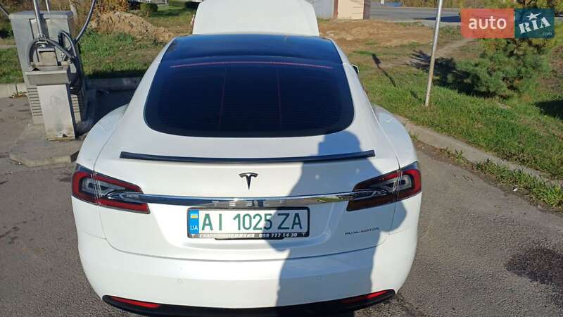 Ліфтбек Tesla Model S 2020 в Києві фото 12 Ліфтбек Tesla Model S 2020 в Києві