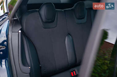 Лифтбек Tesla Model S 2013 в 