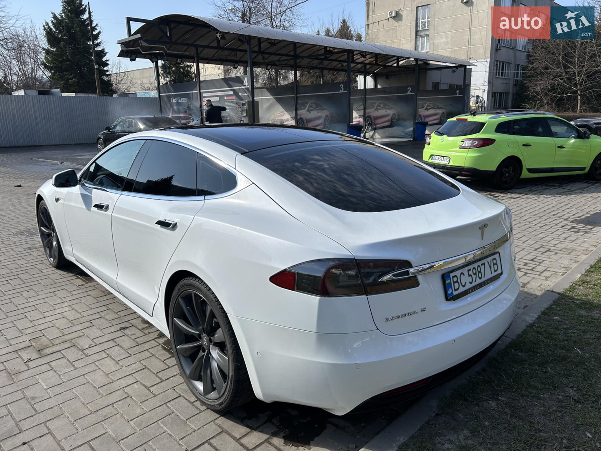 2016 Tesla Model S - мініатюра 5