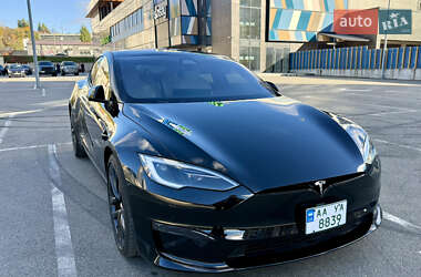 Лифтбек Tesla Model S 2022 в Киеве