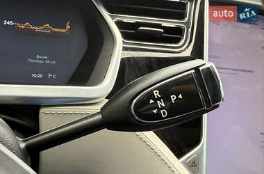 Лифтбек Tesla Model S 2013 в 