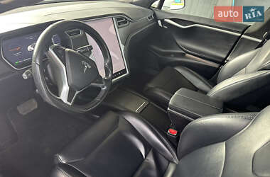 Лифтбек Tesla Model S 2018 в 