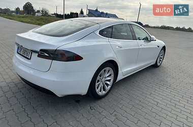 Лифтбек Tesla Model S 2018 в 
