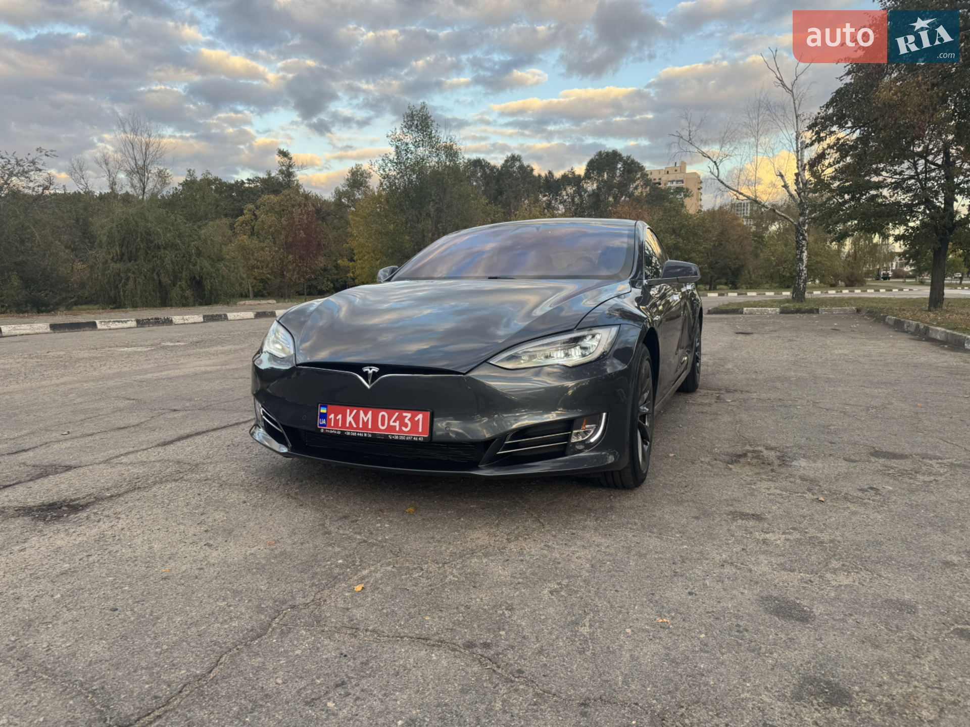 2020 Tesla Model S - мініатюра 8