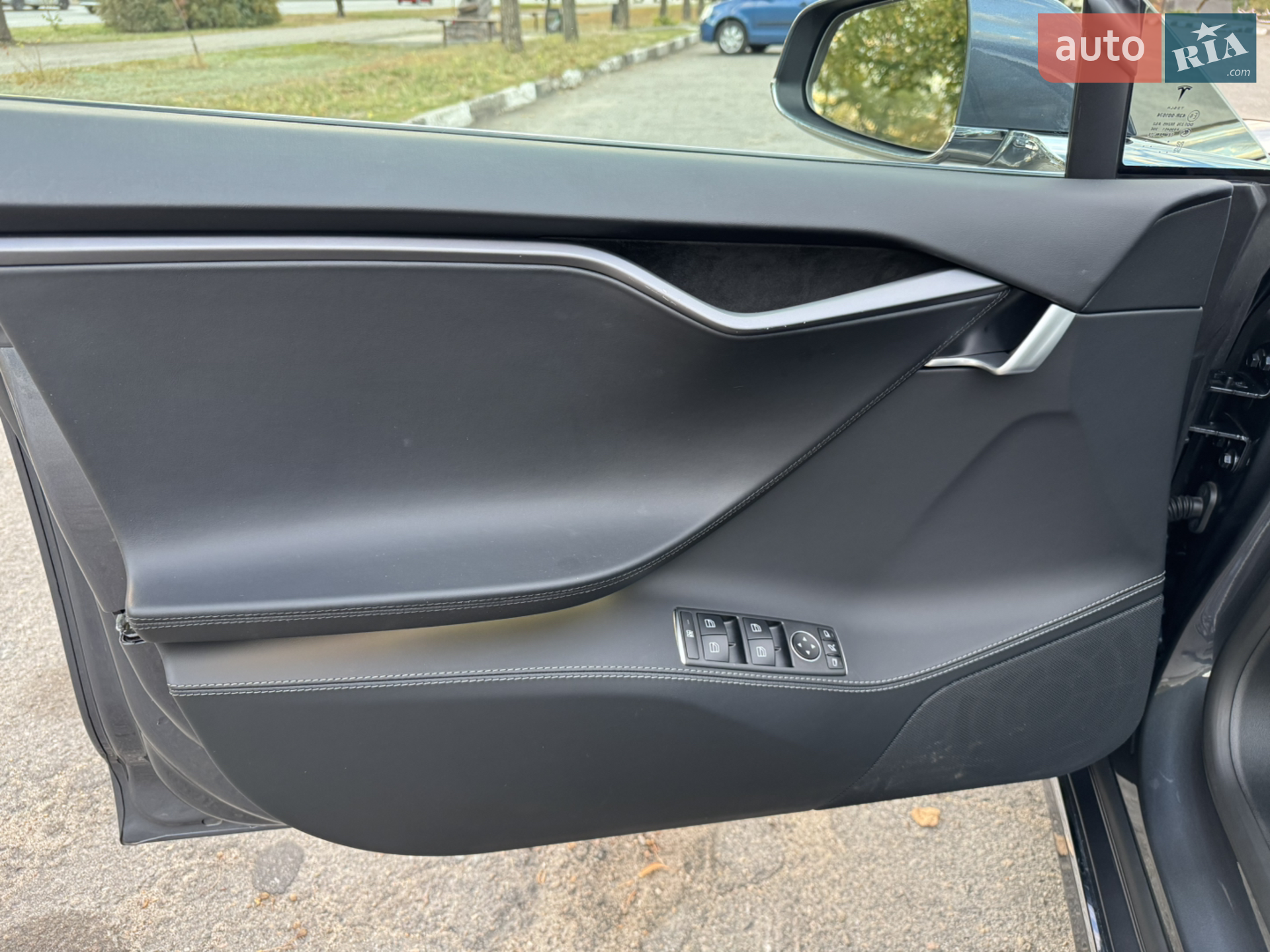 2020 Tesla Model S - мініатюра 35