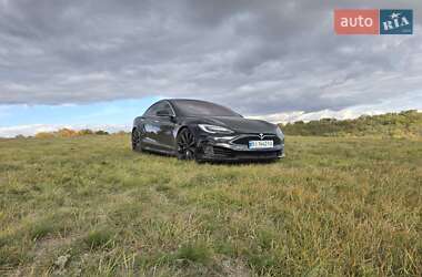 Лифтбек Tesla Model S 2016 в Полтаве