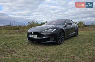 Ліфтбек Tesla Model S 2016 в 