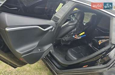 Ліфтбек Tesla Model S 2016 в 